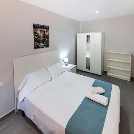 Apartamento Plaza La Fuente Apartment *